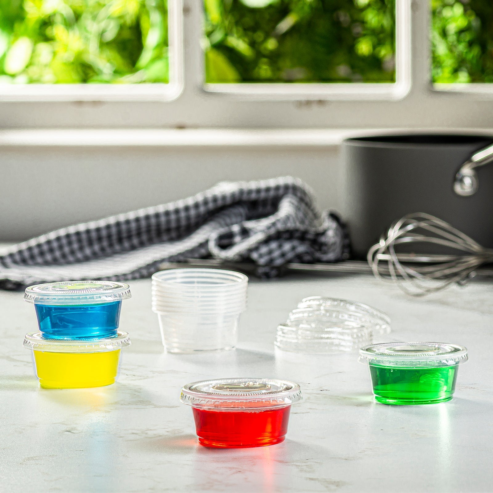 2 oz. Plastic Portion Cups With Lids - Comfy Package