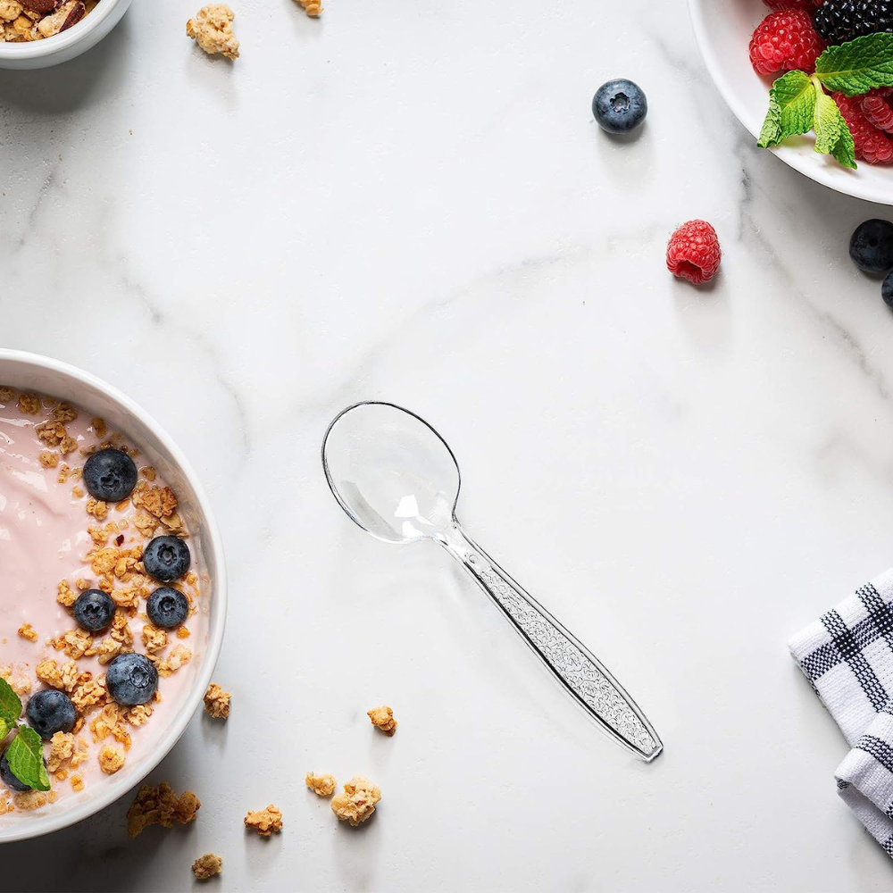 Heavyweight Disposable Clear Plastic Soup Spoons - Engraved Design - Comfy Package