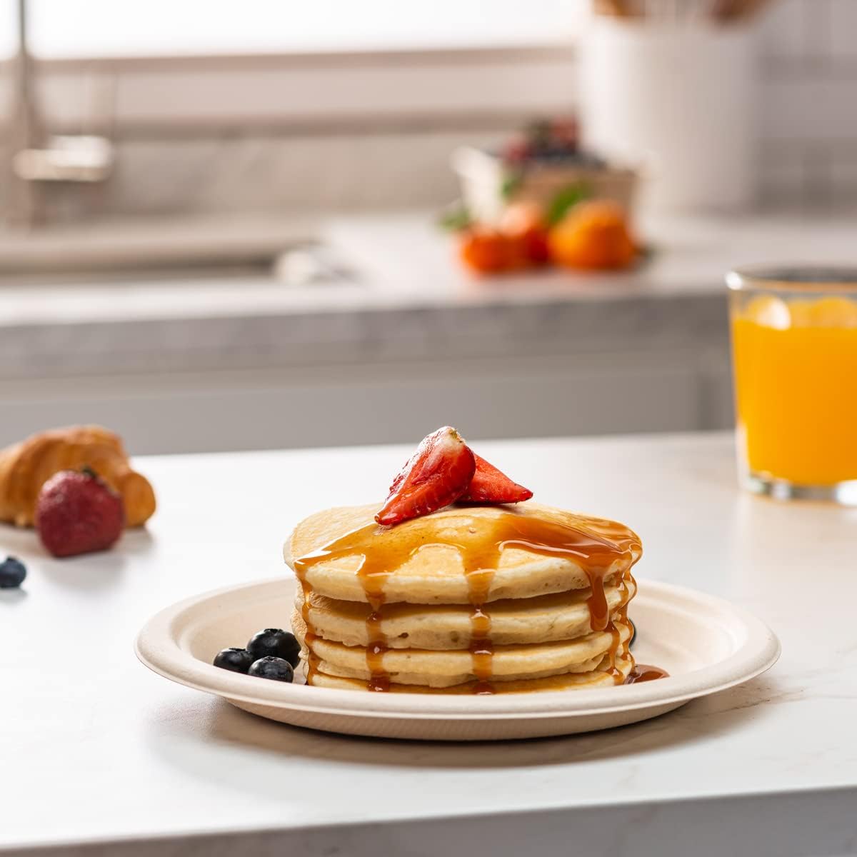 9 Inch Heavy-Duty Plates Eco-Friendly 100% Compostable Disposable Sugarcane Paper Plates - Brown Unbleached