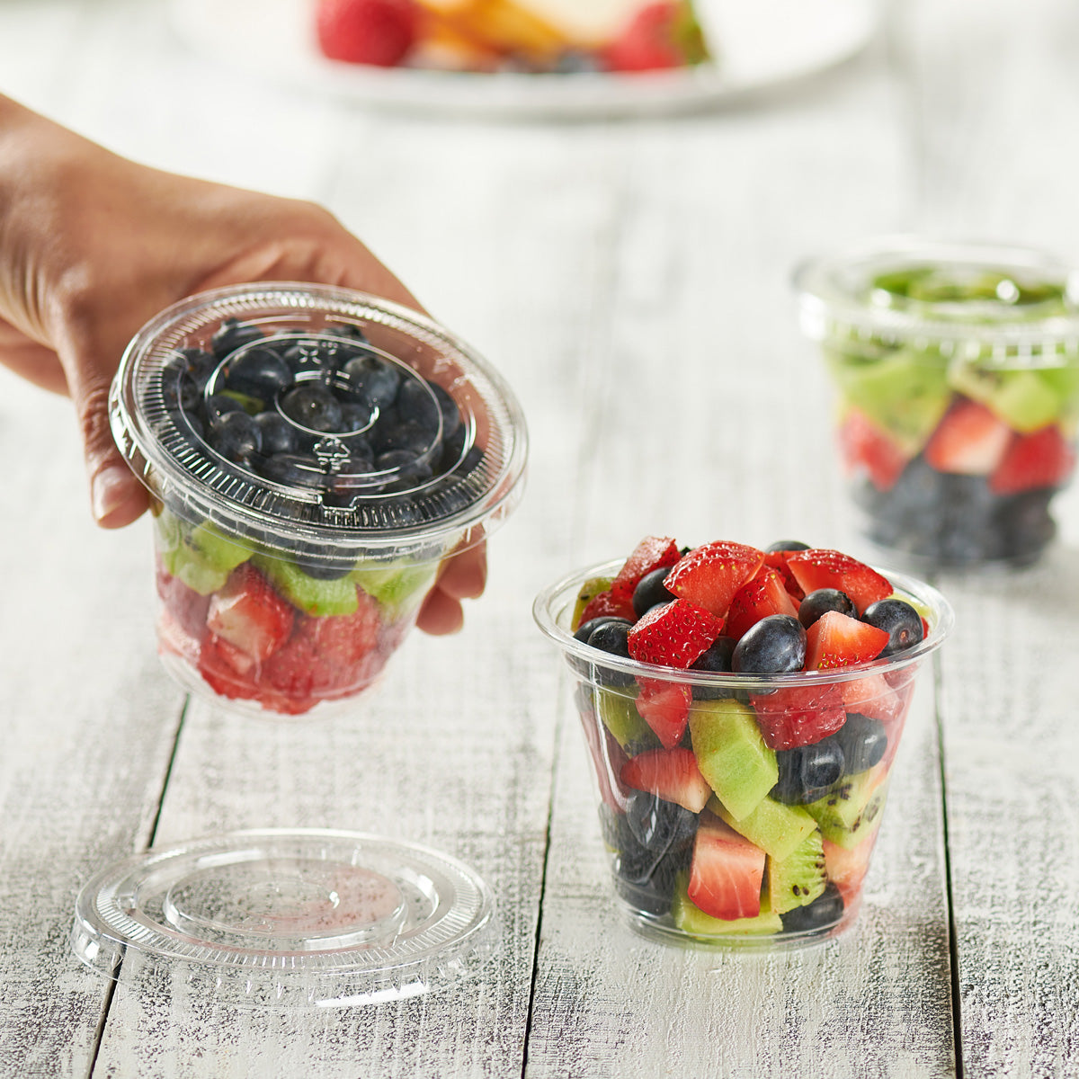 9 oz. Clear Plastic Cups With No Hole Flat Lids - Comfy Package