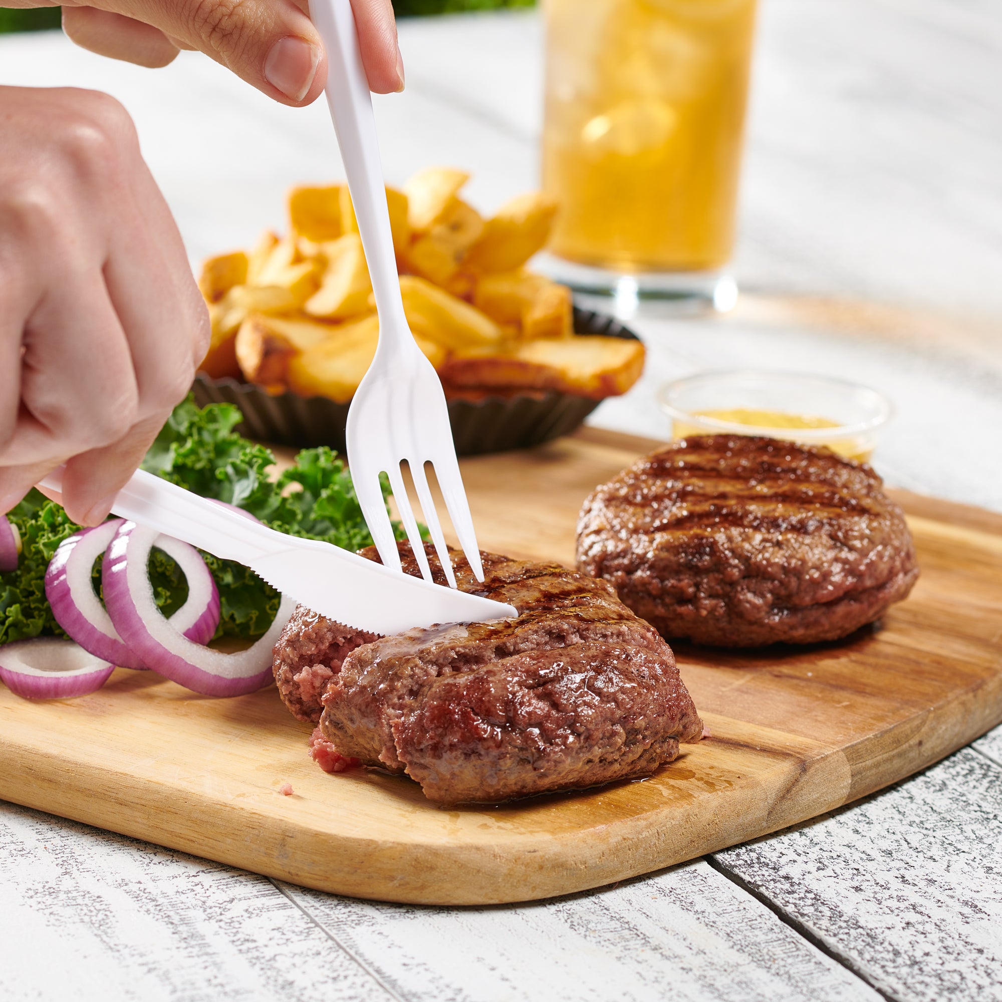 Light-Weight White Disposable Plastic Forks - Comfy Package