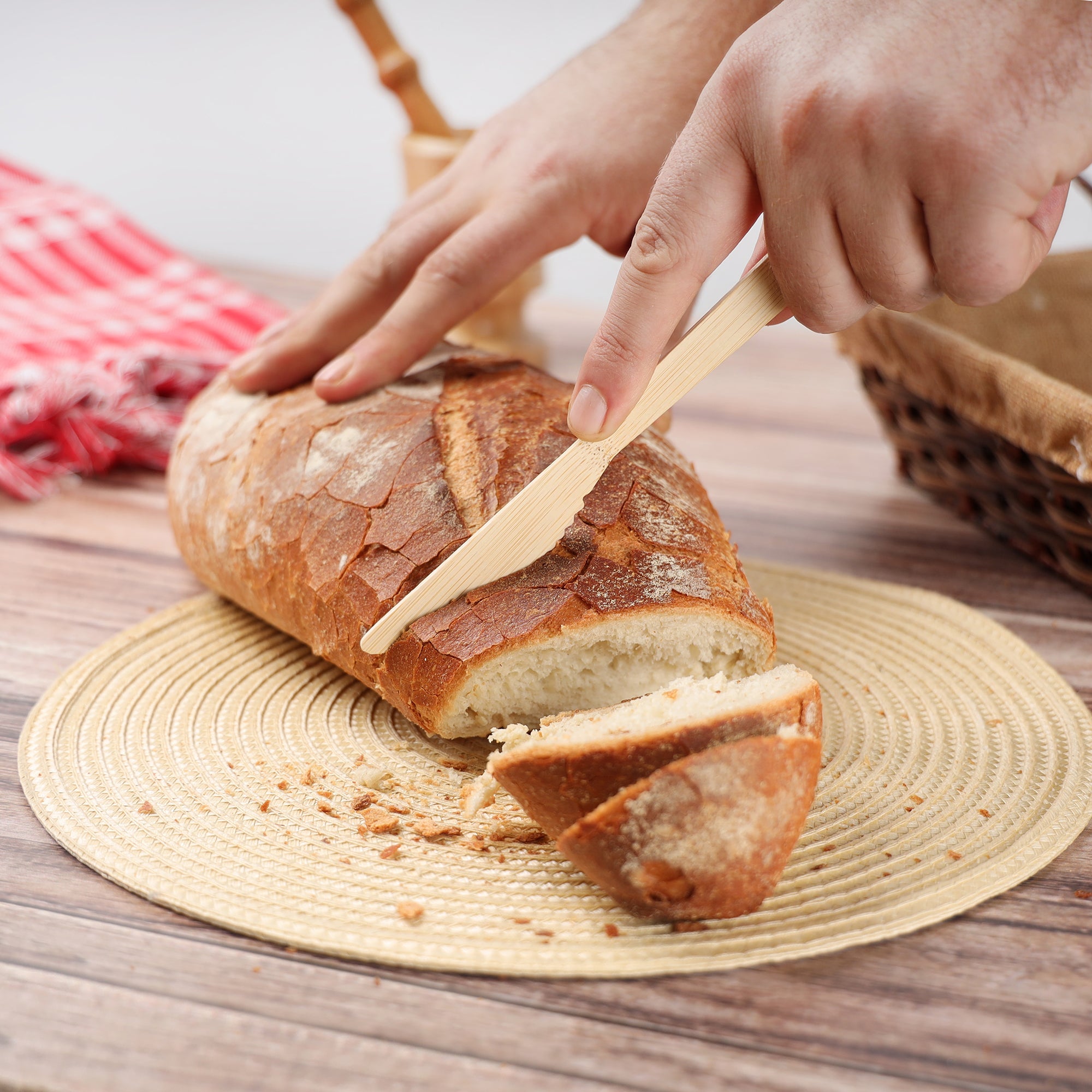 Natural Bamboo Disposable Knives - Comfy Package