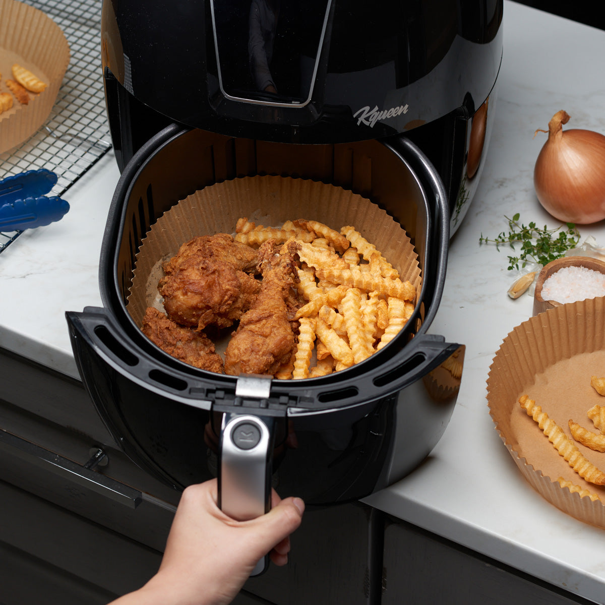 7.9 Inch Disposable Round Air Fryer Liners - Kraft - Comfy Package