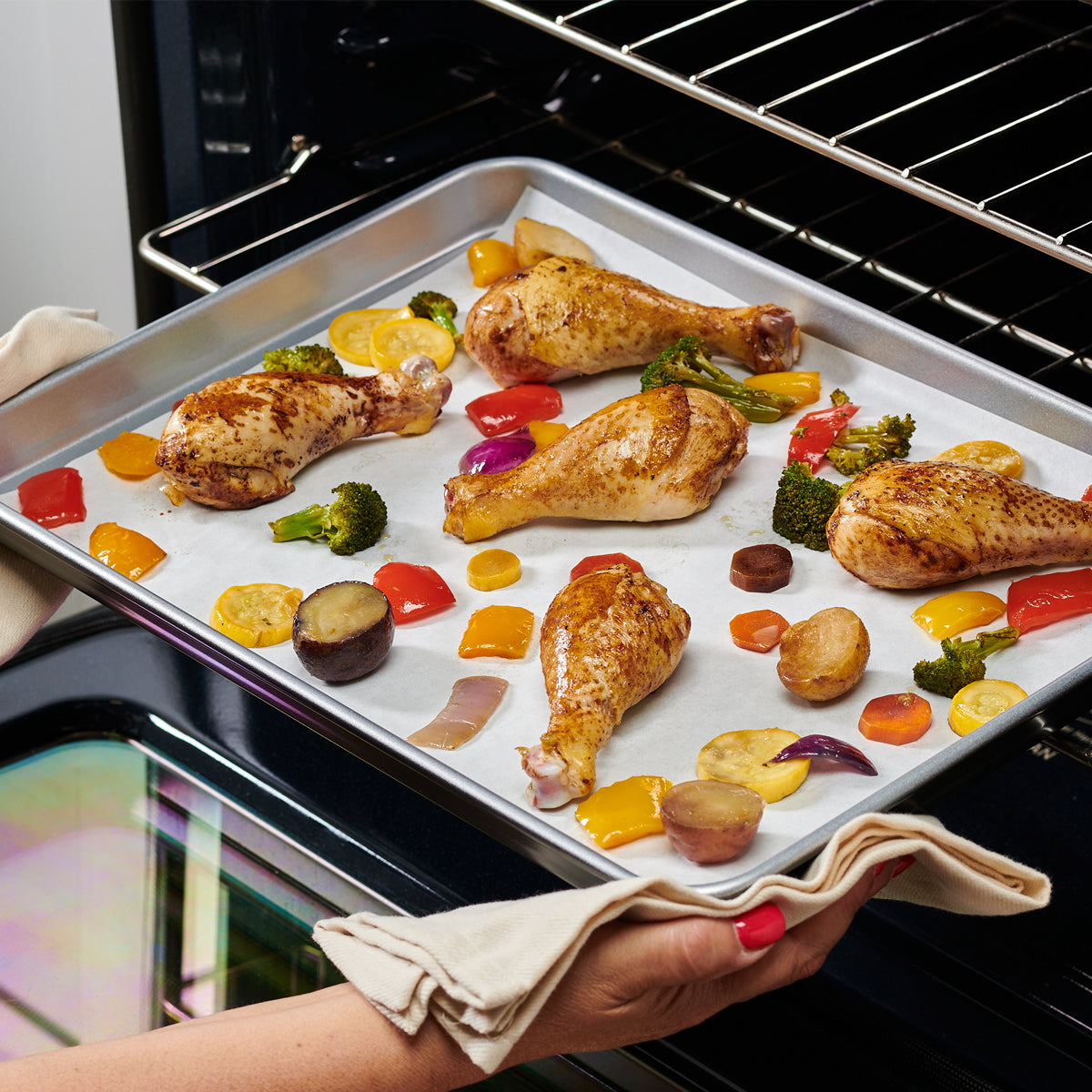 12 x 16 Inch - Precut Baking Parchment Paper Sheets - White - Comfy Package