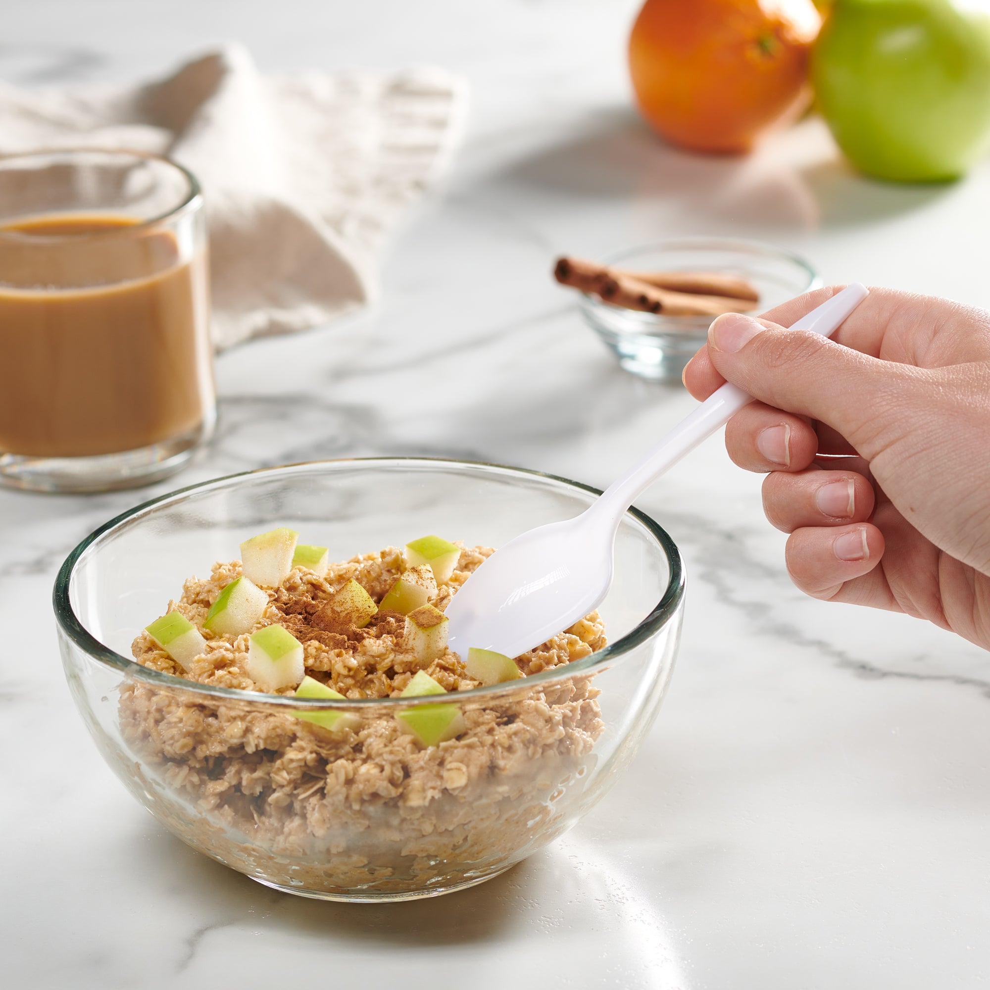 Light-Weight White Disposable Plastic Tea Spoons - Comfy Package