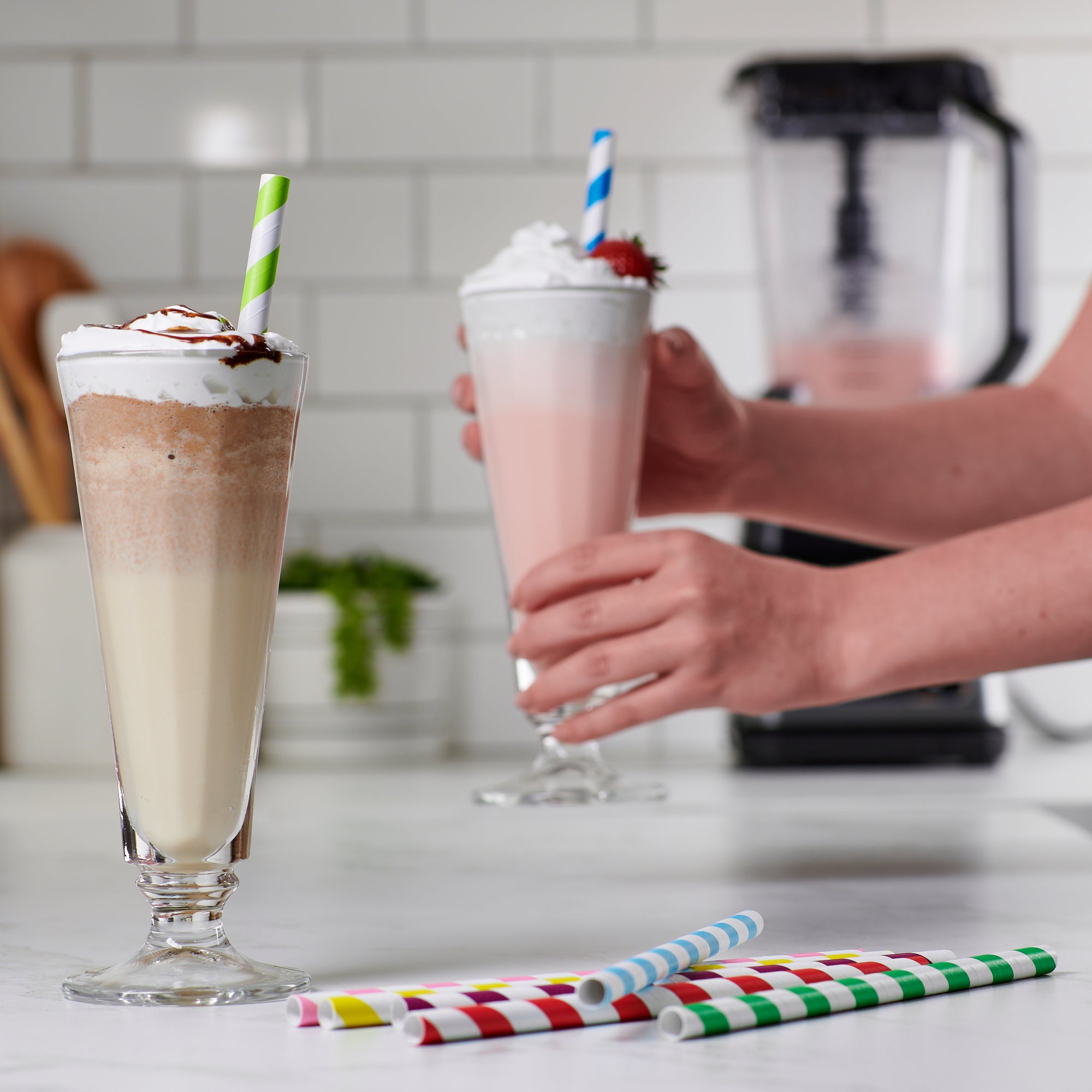 Jumbo Paper Smoothie Straws, 100% Biodegradable - Assorted Colors - Comfy Package