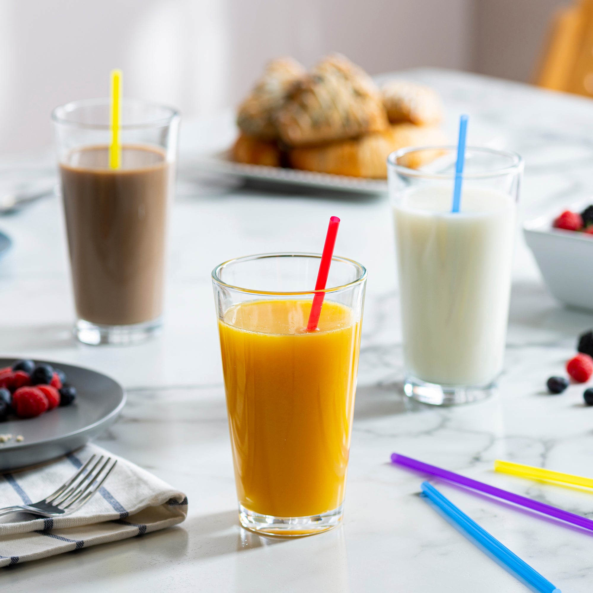 Disposable Plastic Drinking Straws - 7.75" High - Assorted Colors - Comfy Package