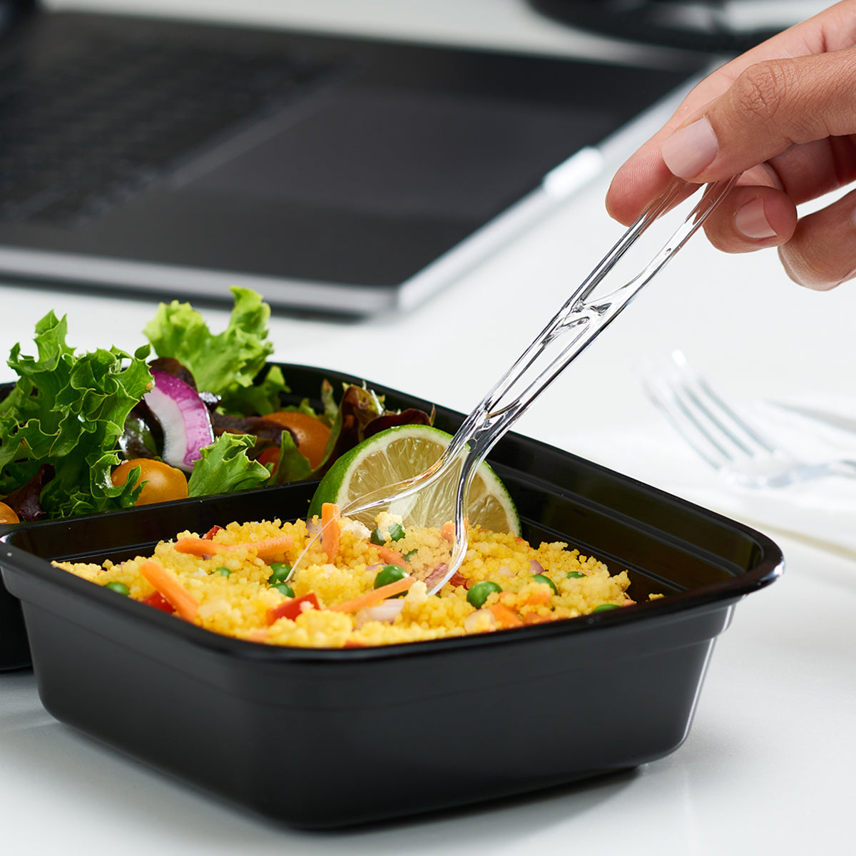 Premium Heavyweight Disposable Clear Plastic Spoons - Comfy Package