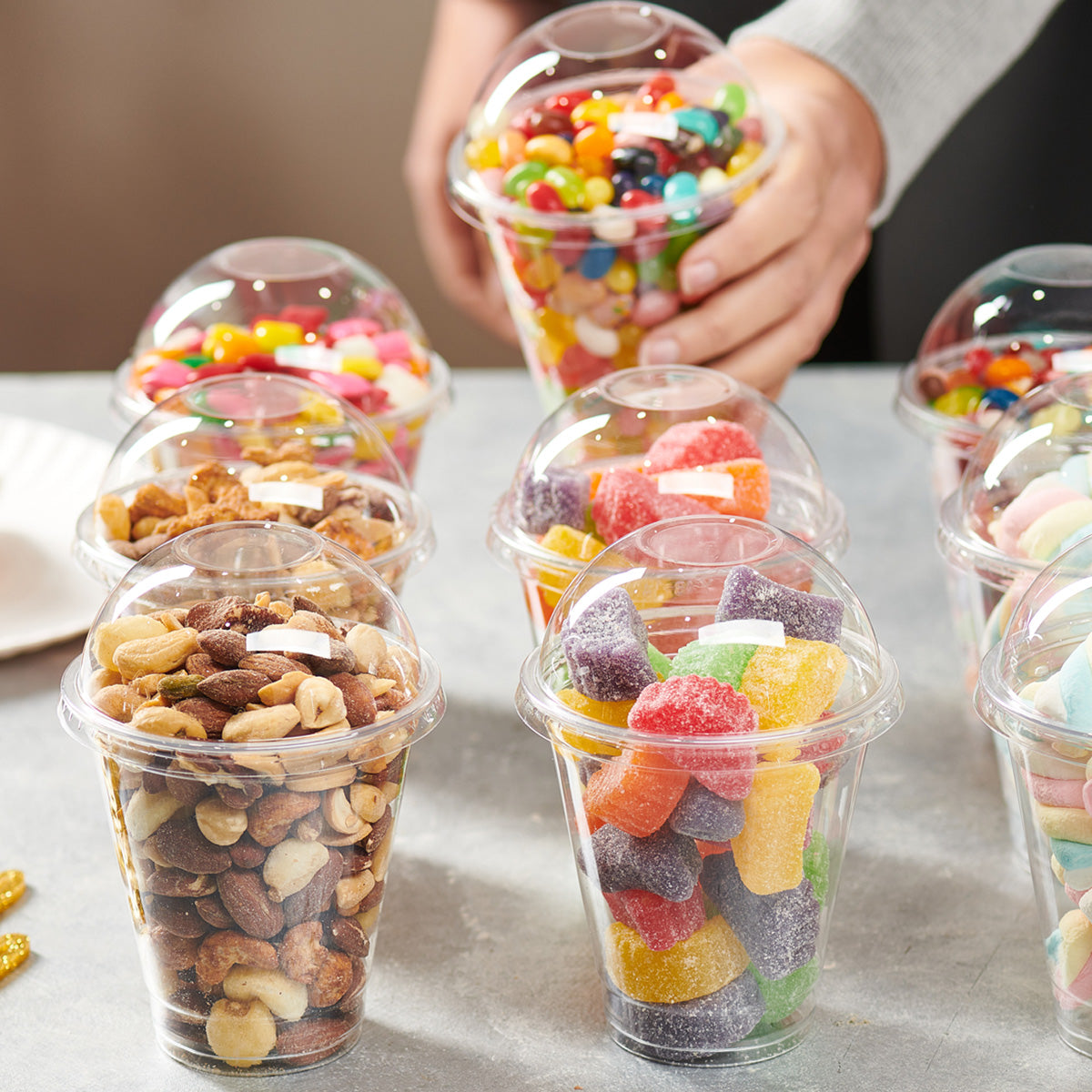 12 oz. Clear Plastic Cups With No Hole Dome Lids - Comfy Package