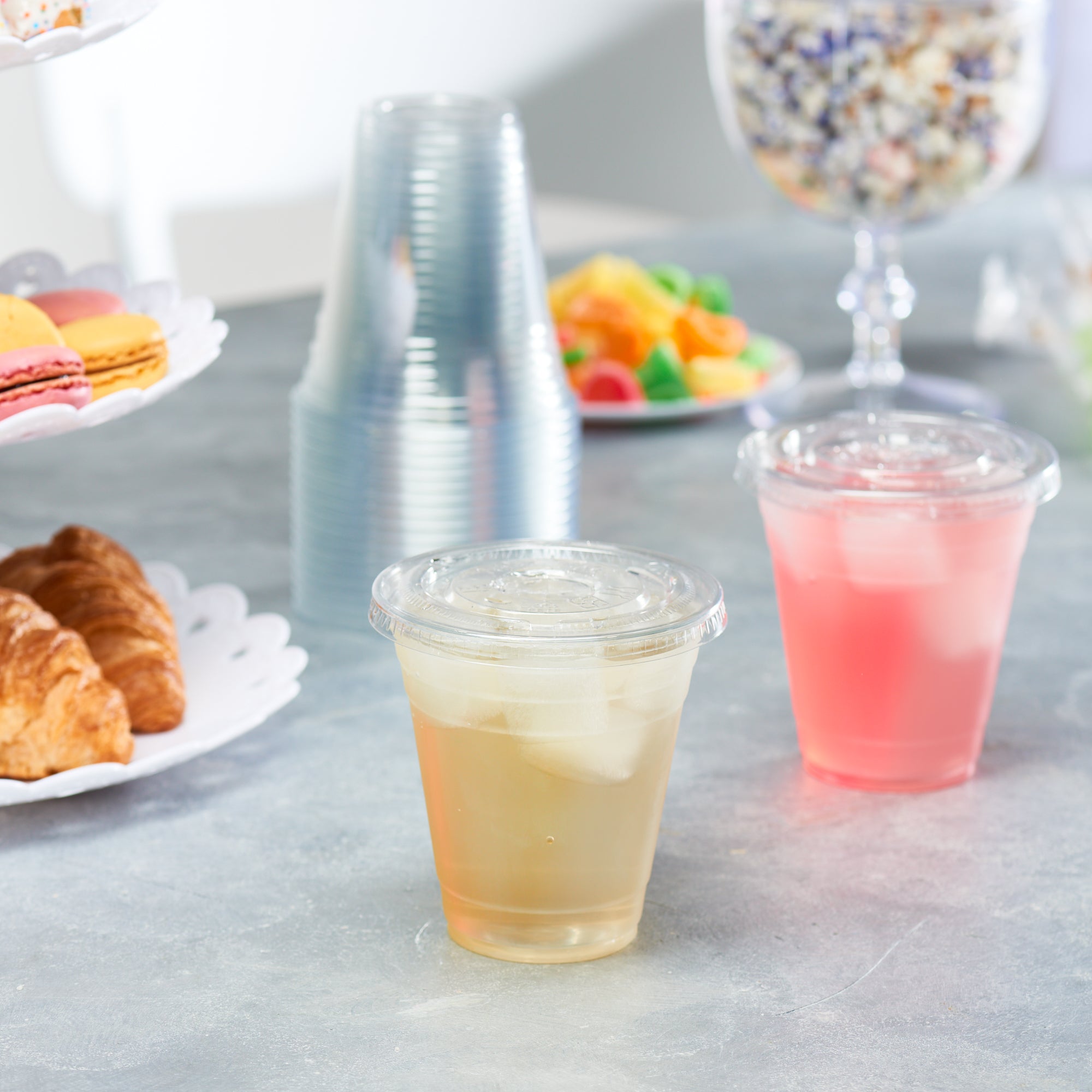 12 oz. Crystal Clear Plastic Cups With Flat Lids - Comfy Package