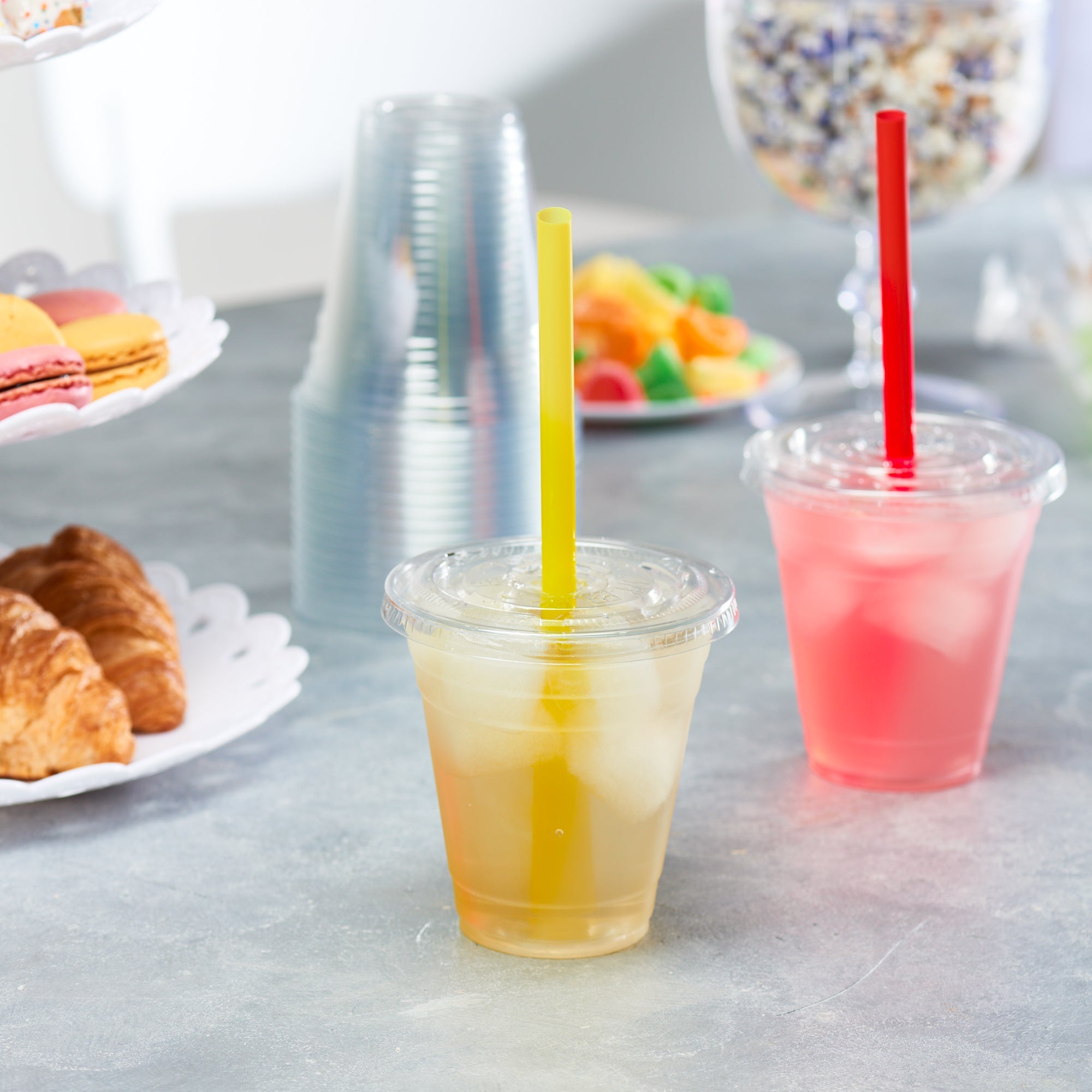 12 oz. Crystal Clear Plastic Cups With Flat Lids & Colored Straws - Comfy Package