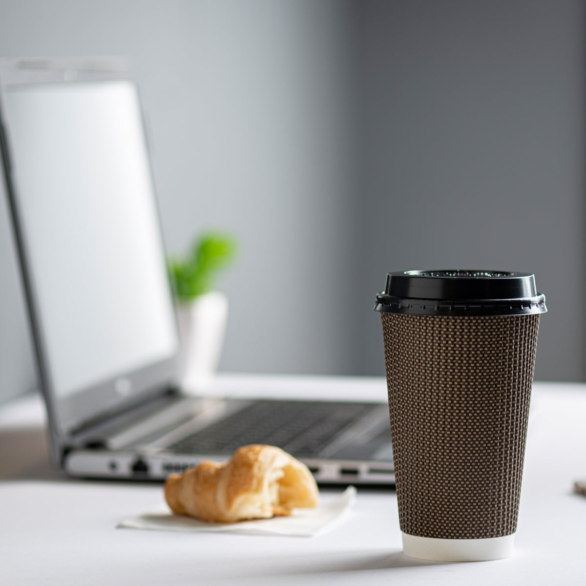 [Case of 1000] Disposable Plastic Dome Lids for 10, 12, 16, & 20 oz. Paper Hot Coffee Cup - Black