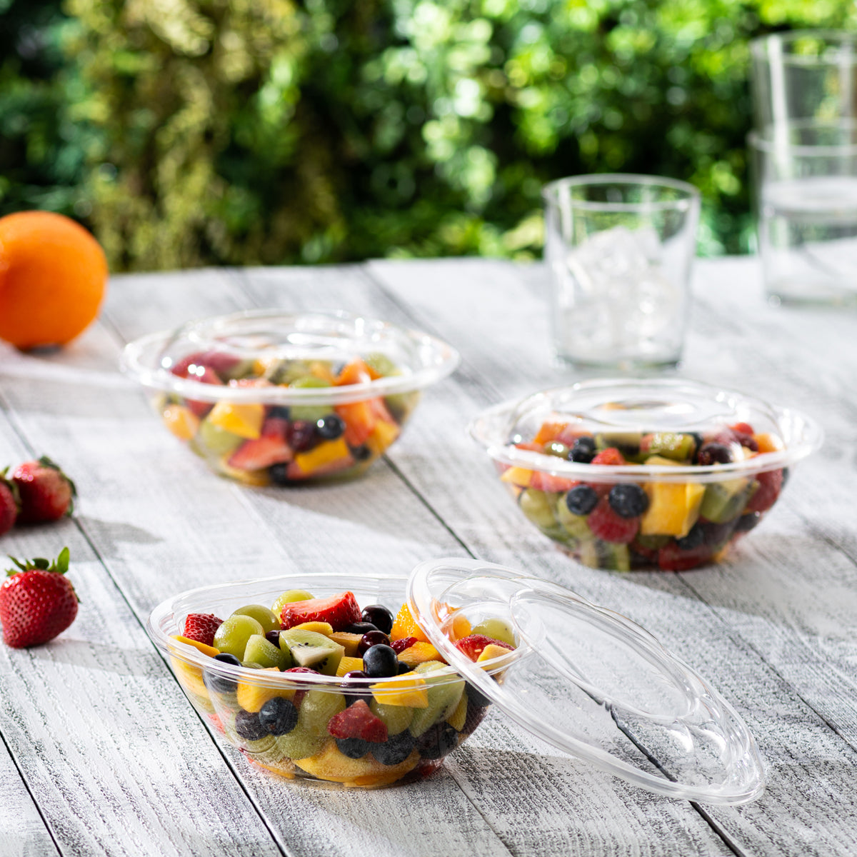 24 oz. Plastic Salad Bowls To-Go With Airtight Lids - Comfy Package
