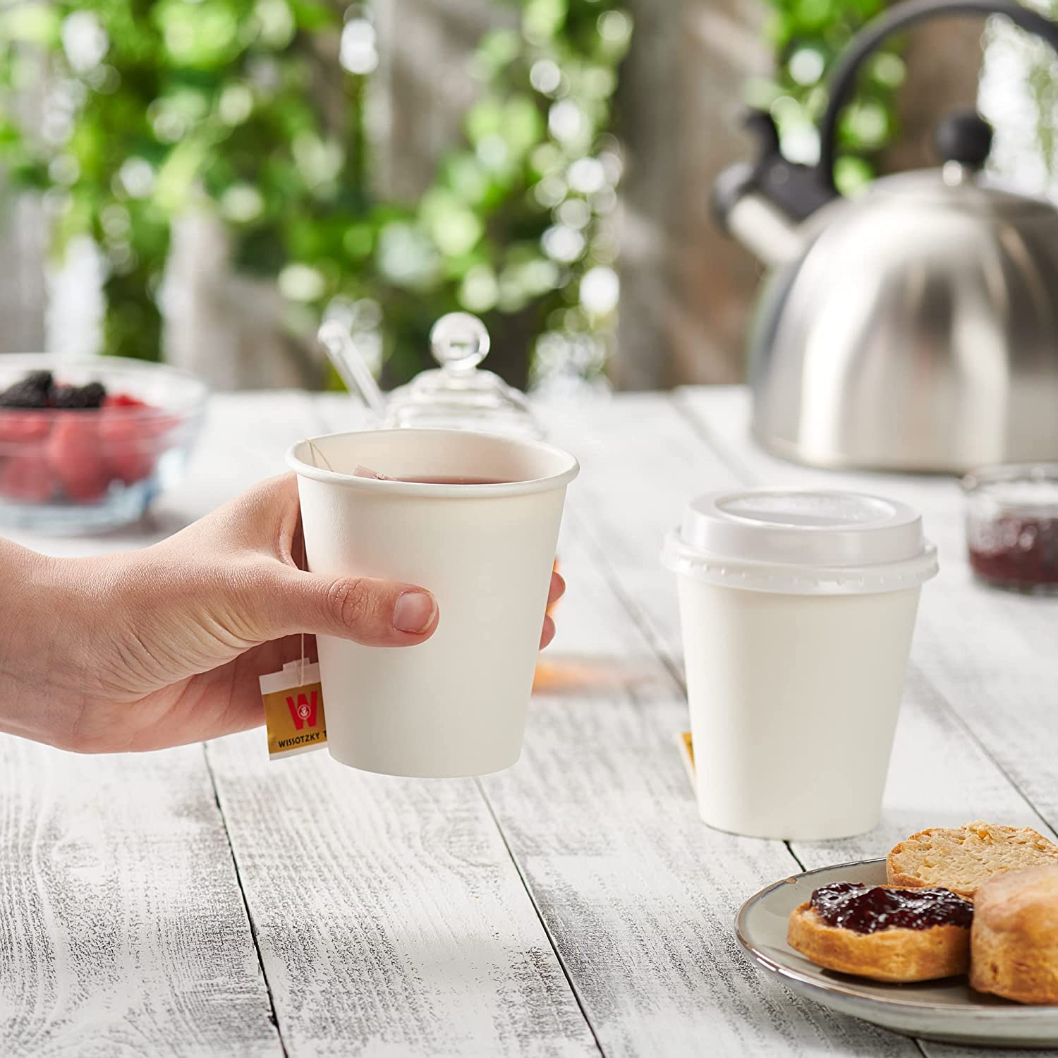 10 oz. Squat White Paper Hot Cups - Comfy Package