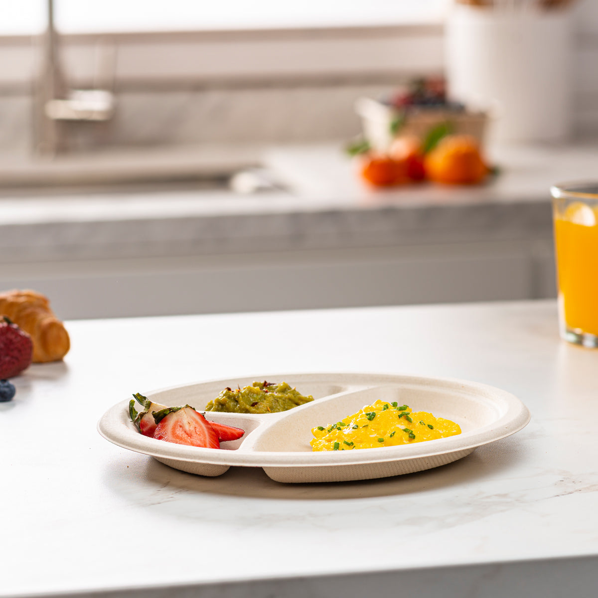 9 Inch Heavy-Duty Plates 3 Compartment 100% Compostable Disposable Sugarcane Paper Plates Brown Unbleached - Comfy Package