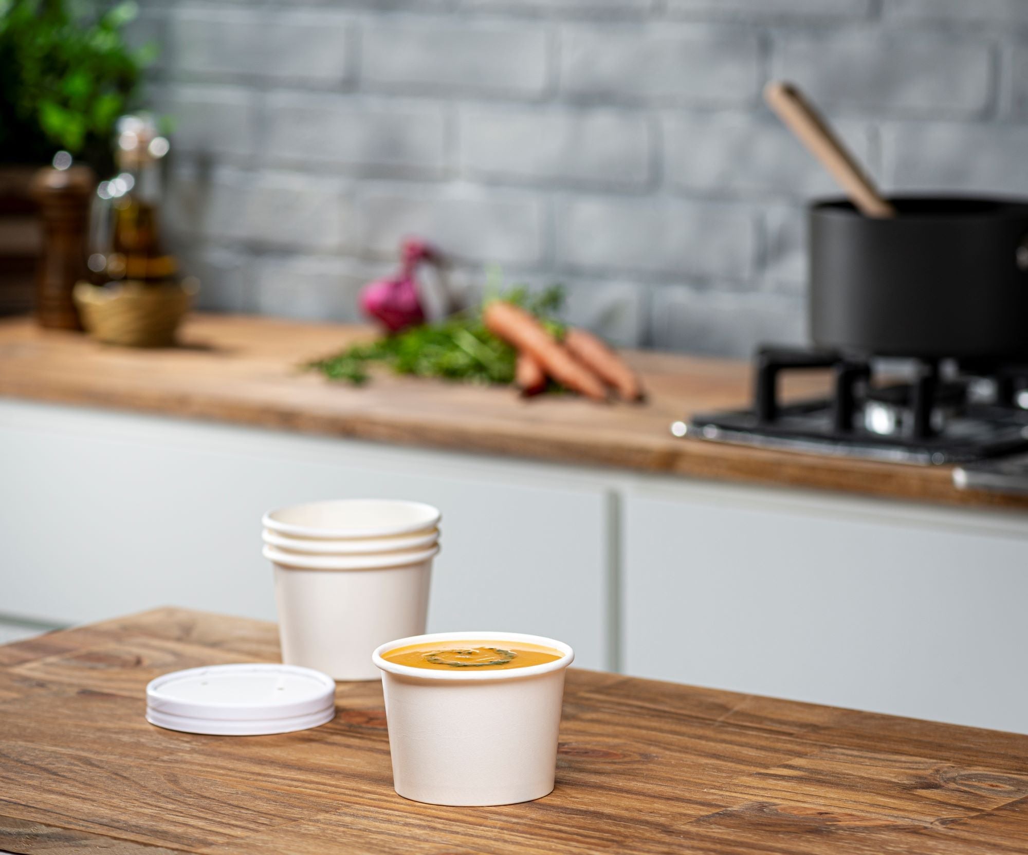 8 oz. Paper Food Containers With Vented Lids, To Go Hot Soup Bowls - White - Comfy Package
