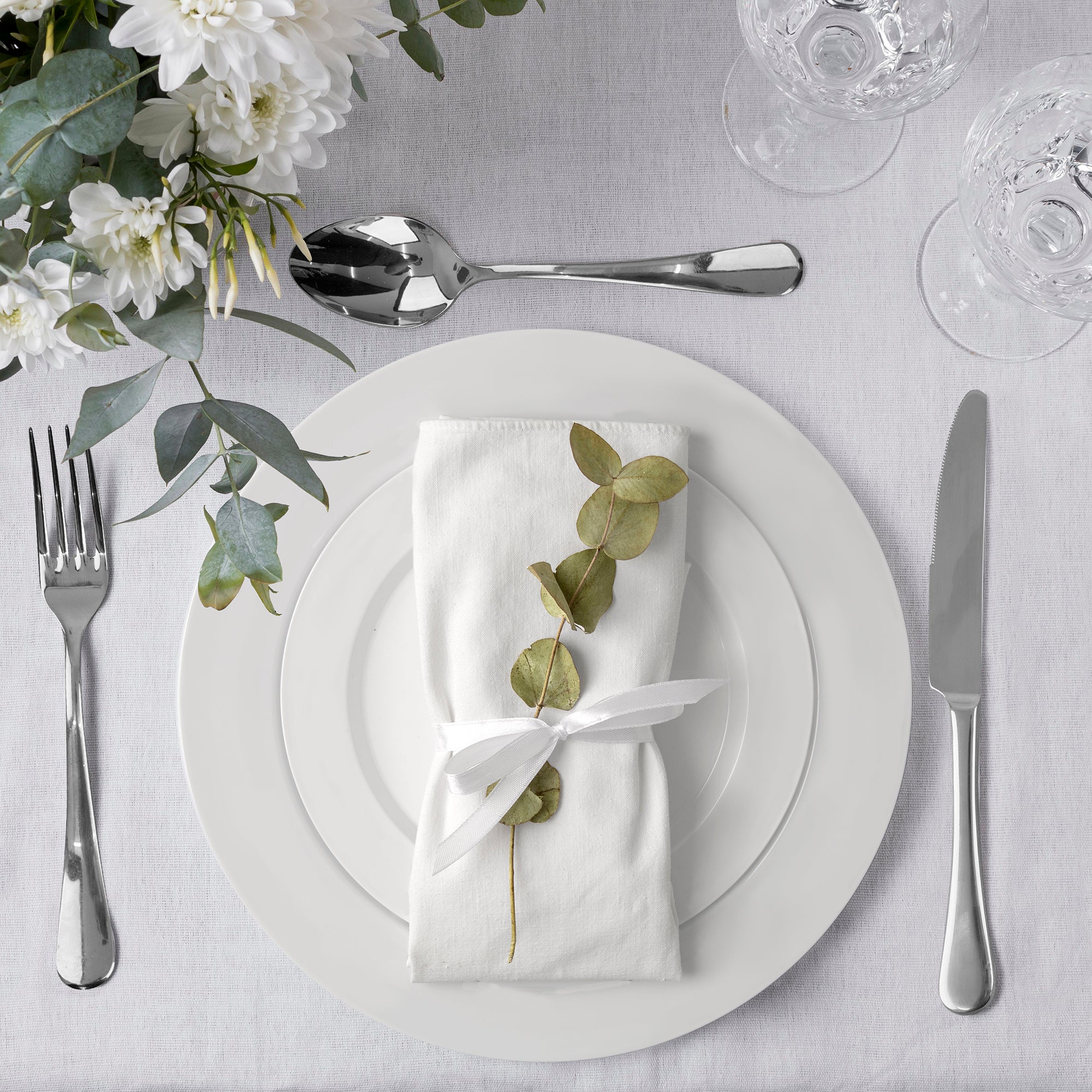 Combo White Plastic Plates - Premium Heavy-Duty  Disposable 10.25" Dinner Party Plates and  Disposable 7.5" Salad Plates