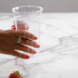 12 oz. Plastic Cups with Dome Lids - Comfy Package