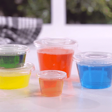 5.5 oz. Plastic Disposable Portion Cups With Lids - Souffle Cups - Comfy Package