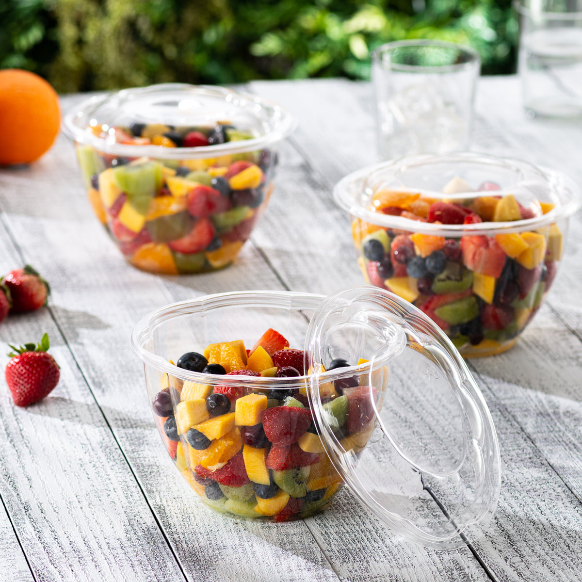 48 oz. Plastic Salad Bowls To Go With Airtight Lids